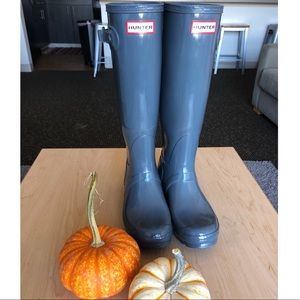 Hunter classic gloss rain boots